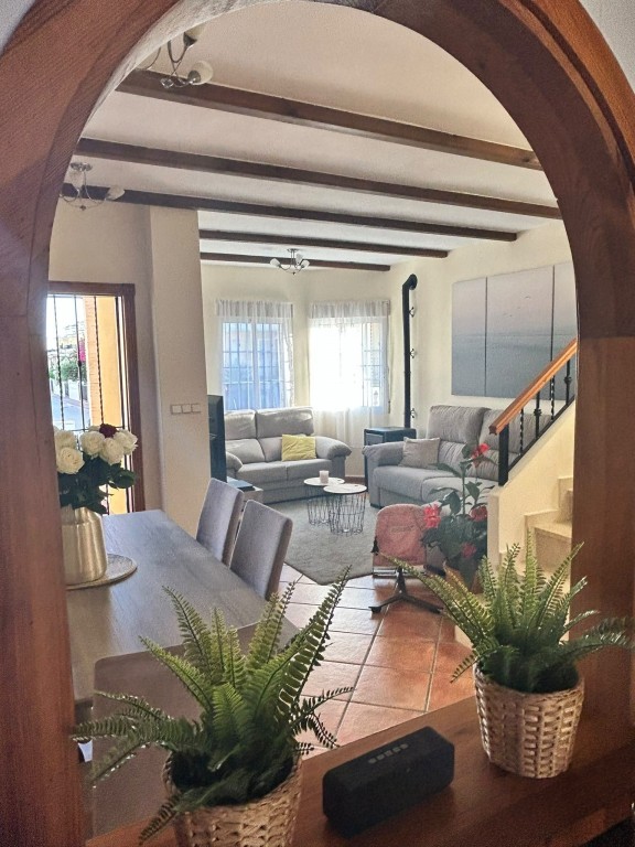 Villa for sale in Lo Crispin, Alicante, Spain