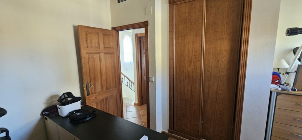 Villa for sale in Lo Crispin, Alicante, Spain