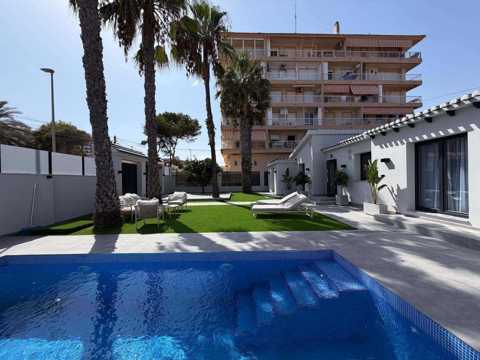 Villa for sale in Torrevieja, Alicante, Spain