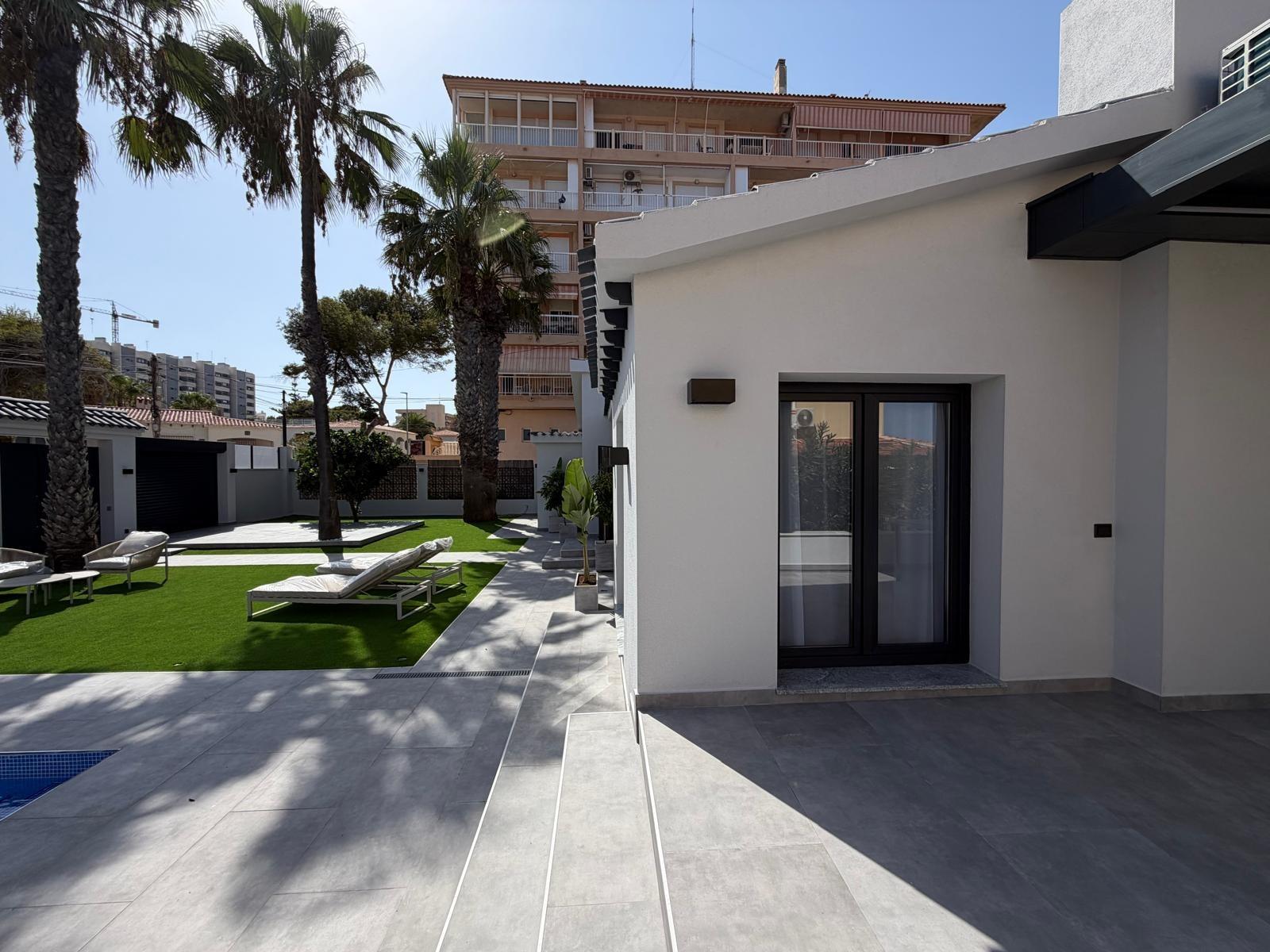 Villa for sale in Torrevieja, Alicante, Spain