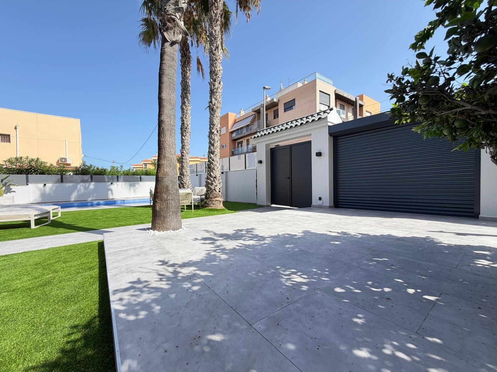 Villa for sale in Torrevieja, Alicante, Spain