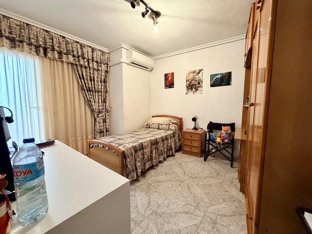 Apartment for sale in Torrevieja, Alicante, Spain
