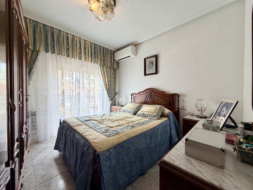 Apartment for sale in Torrevieja, Alicante, Spain