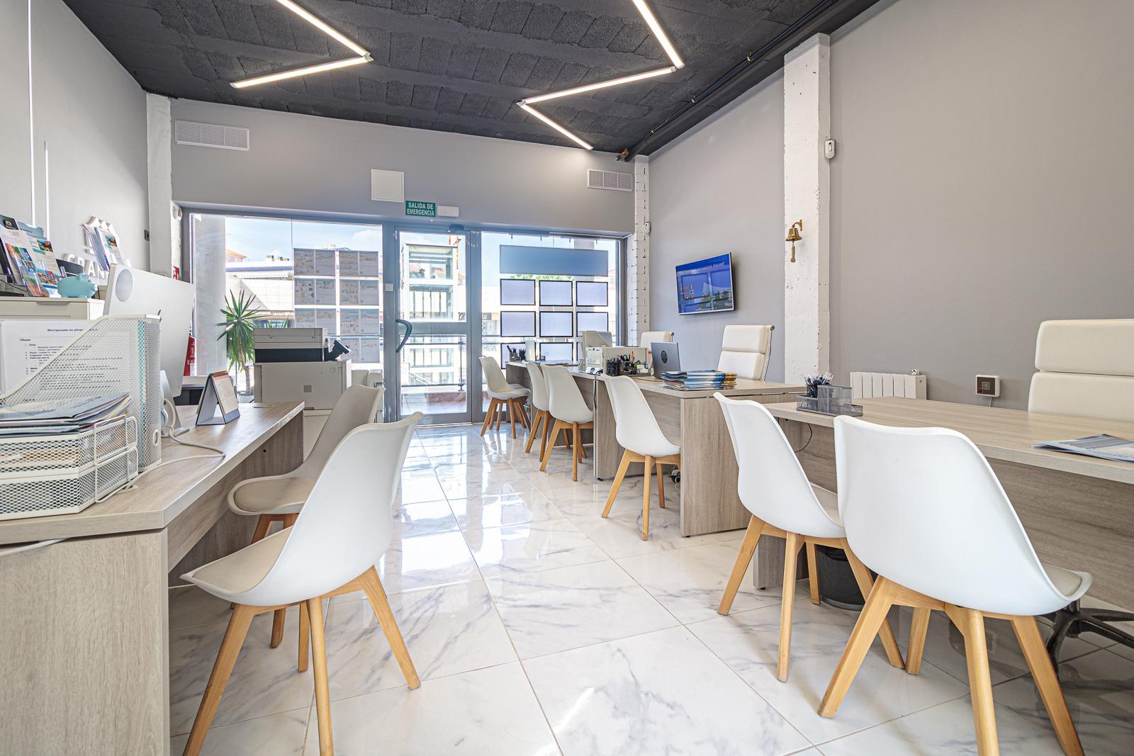 Comercial en venta en Torrevieja