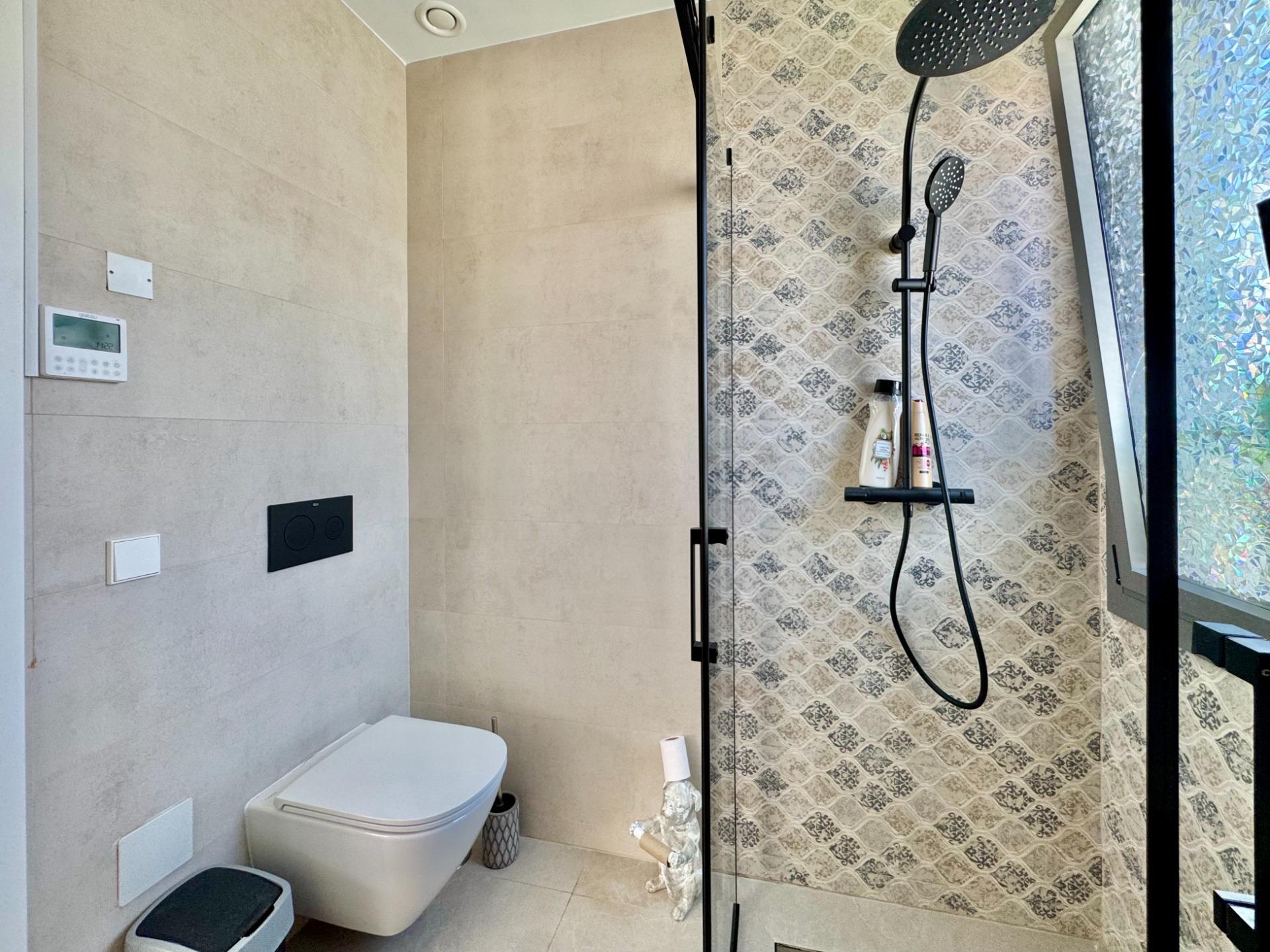 Villa en venta en San Miguel De Salinas