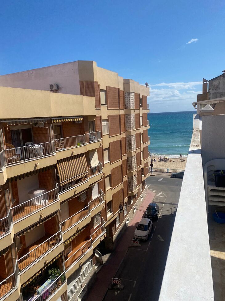 Penthouse for sale in Playa De Los Locos, Alicante, Spain