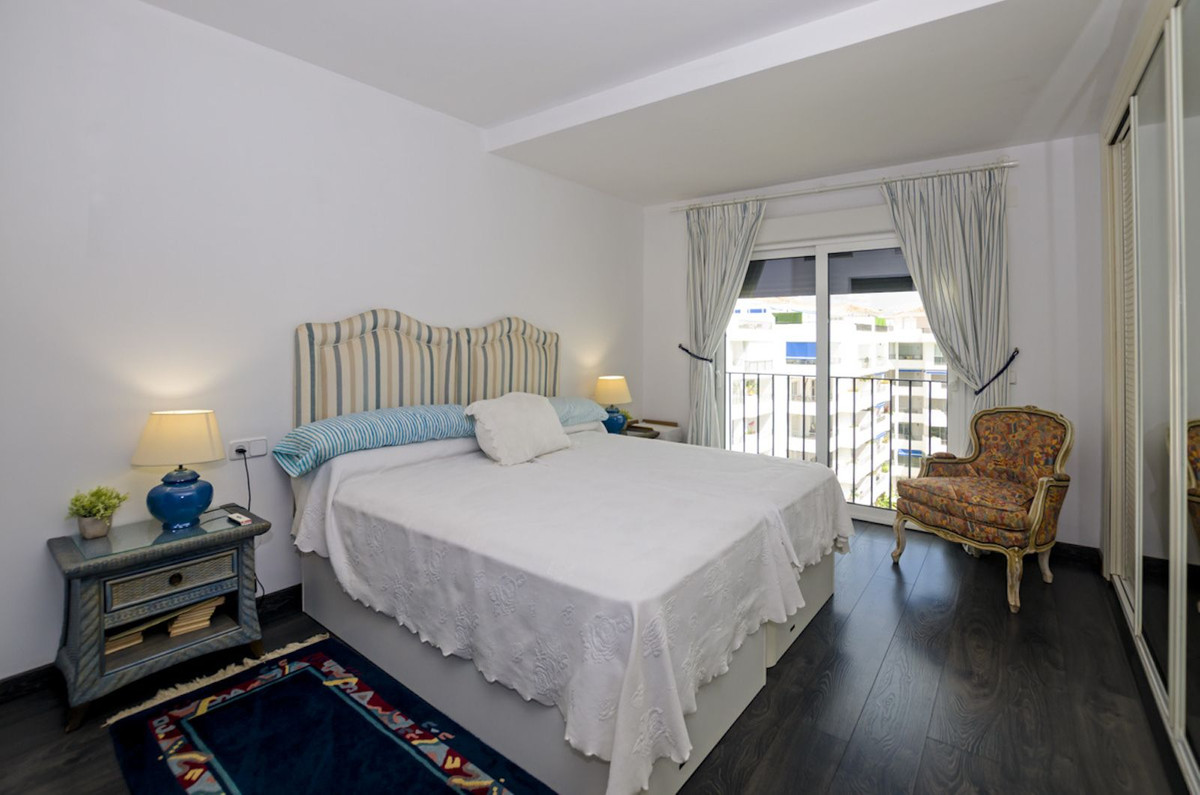 Penthouse for sale in Puerto Banus, Málaga, Spain