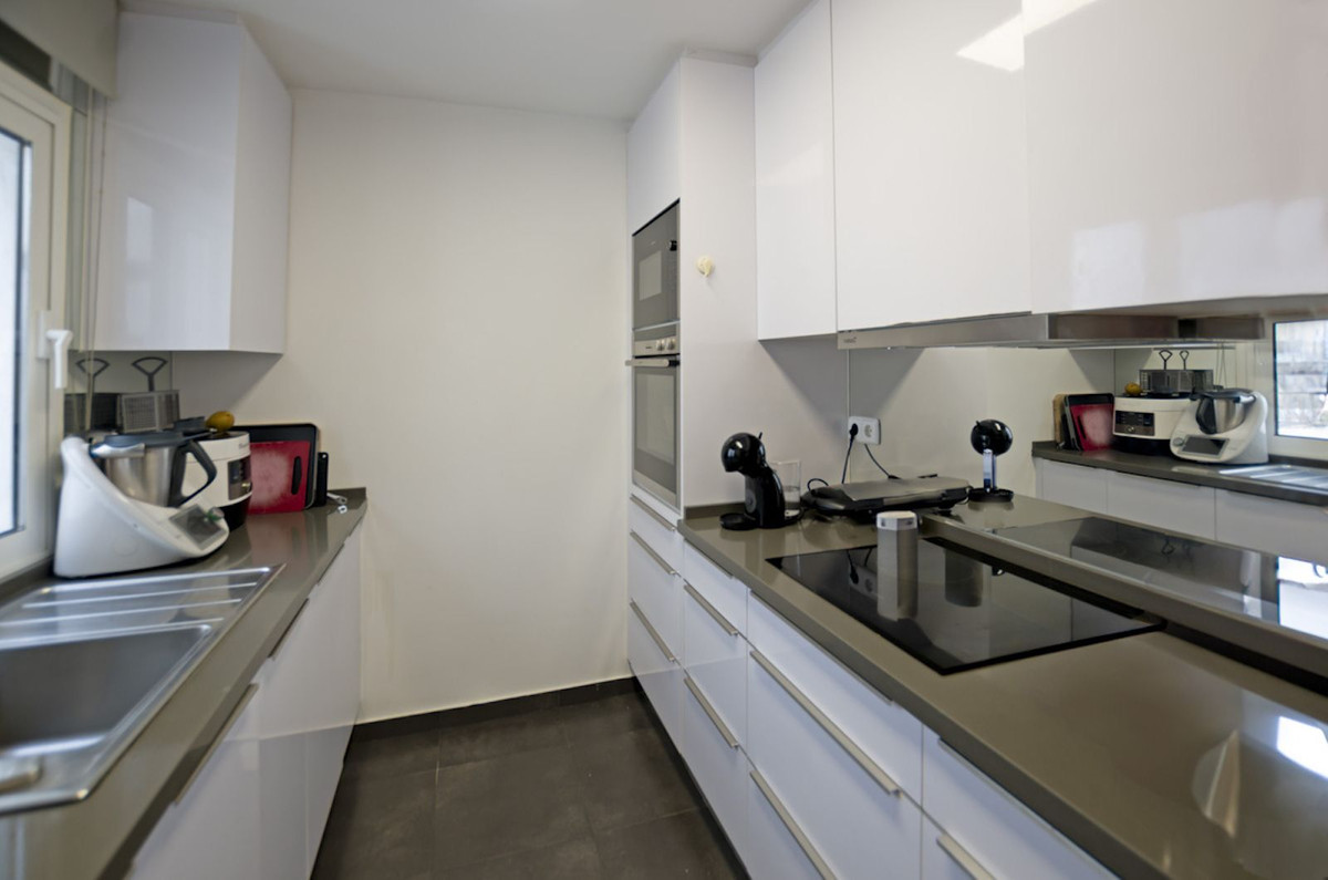 Penthouse for sale in Puerto Banus, Málaga, Spain