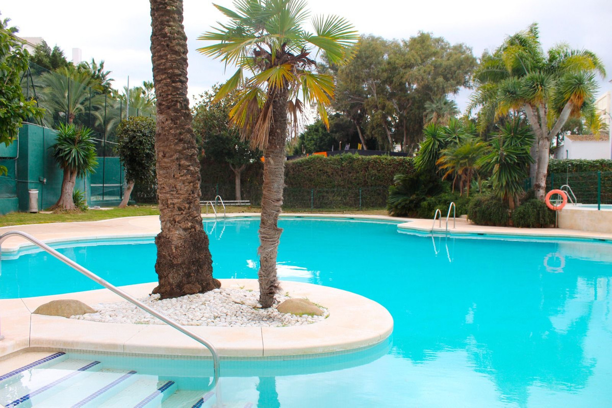 Penthouse for sale in Puerto Banus, Málaga, Spain
