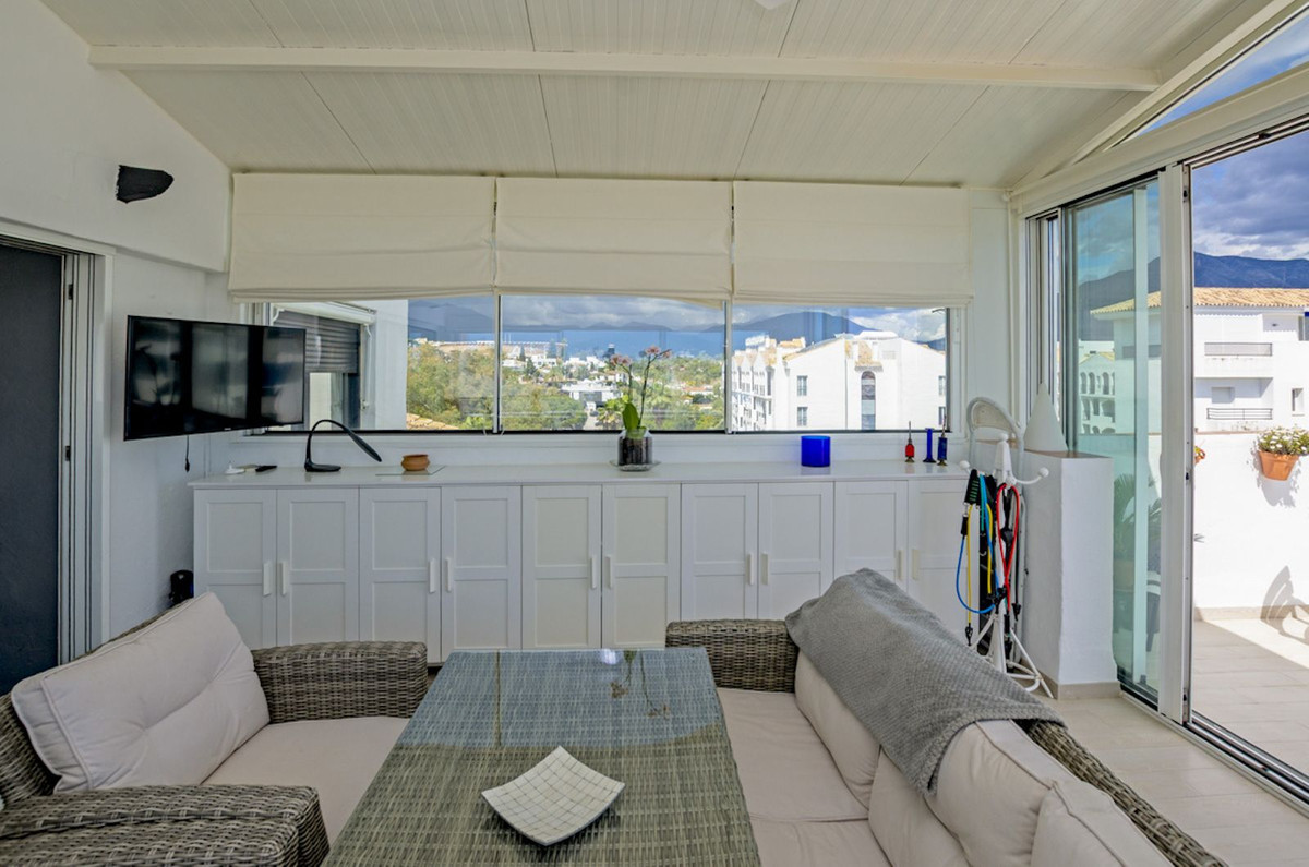Penthouse for sale in Puerto Banus, Málaga, Spain