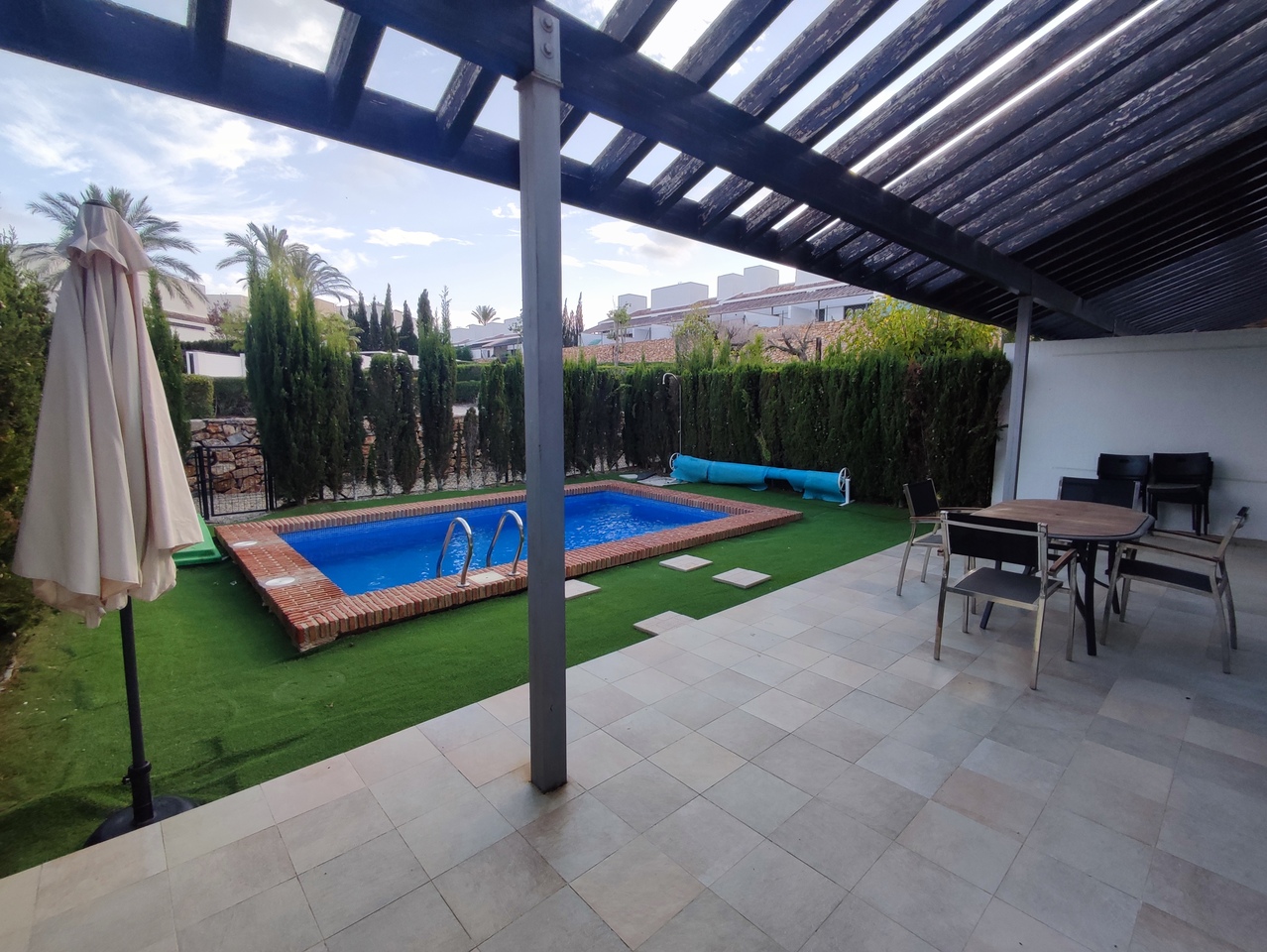Villa en venta en Peraleja Golf