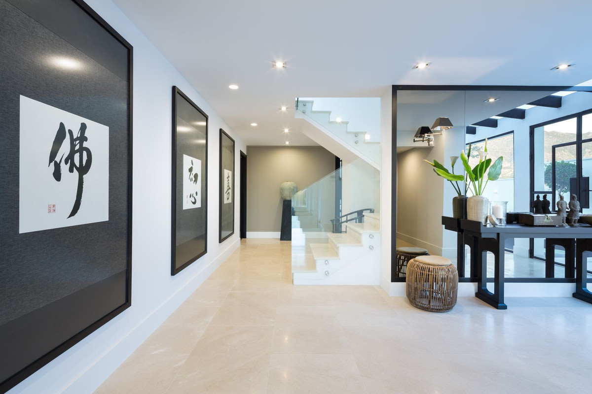 Villa for sale in Aloha, Málaga, Spain