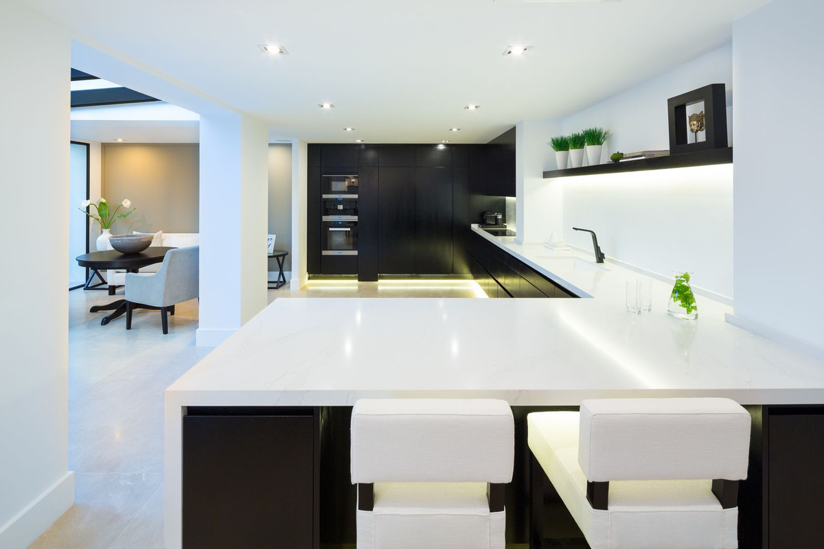 Villa for sale in Aloha, Málaga, Spain