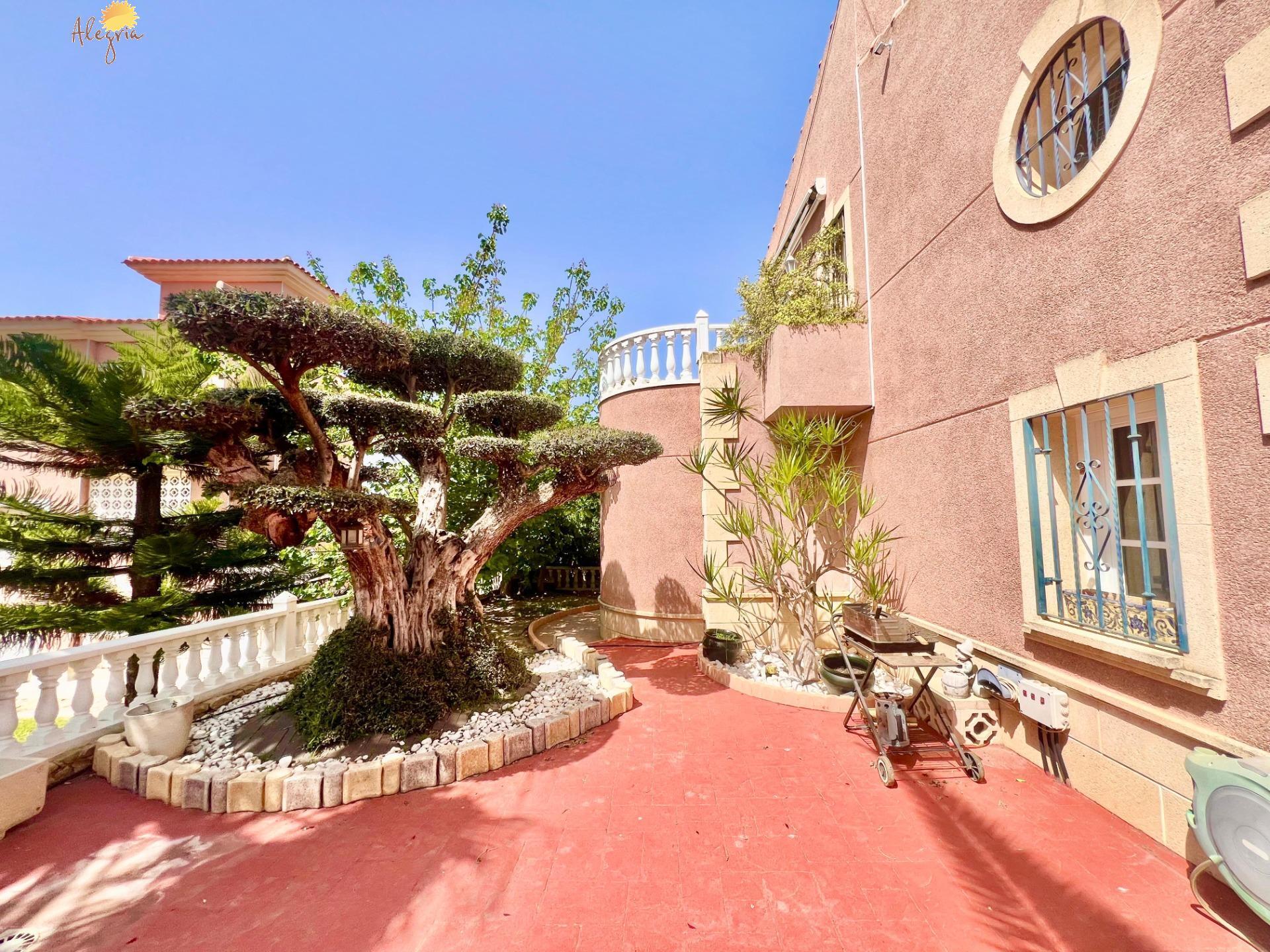 Villa en venta en Torrevieja