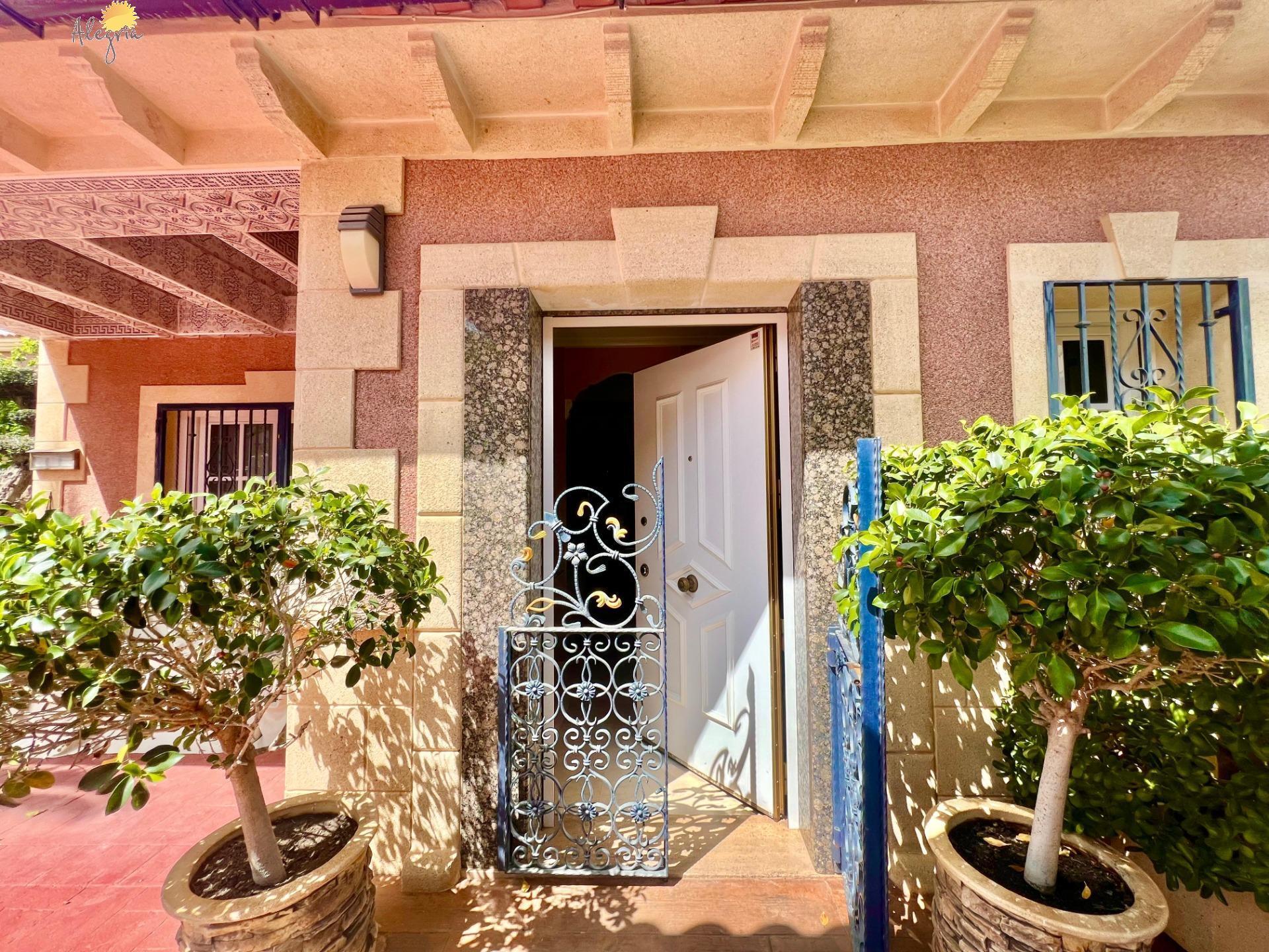 Villa en venta en Torrevieja