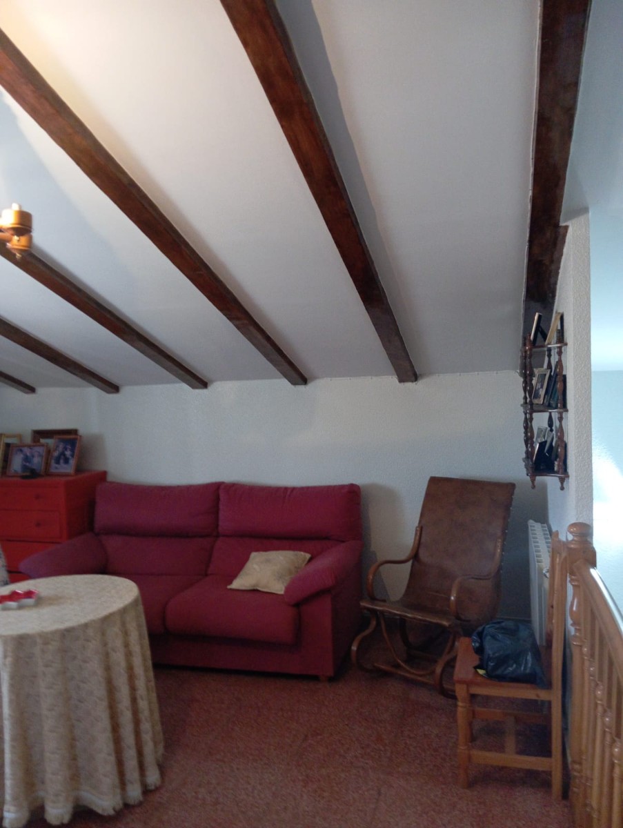 Villa en venta en Yecla