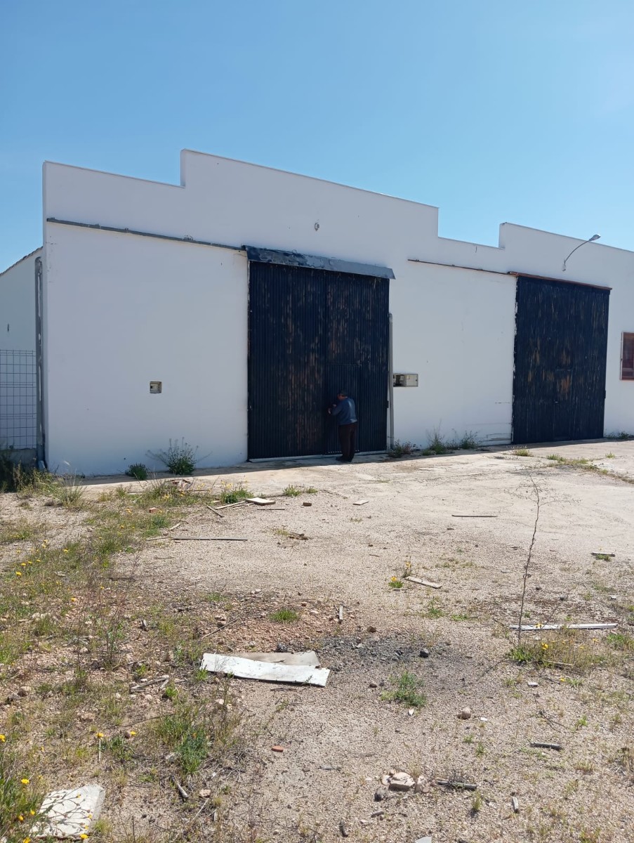 Villa en venta en Yecla