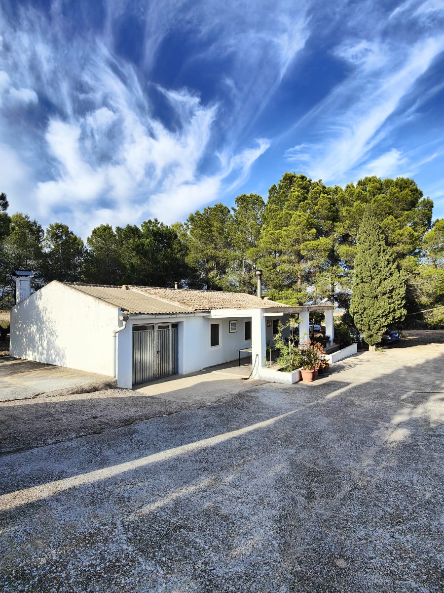 Country House for sale in Yecla, Murcia, Spain