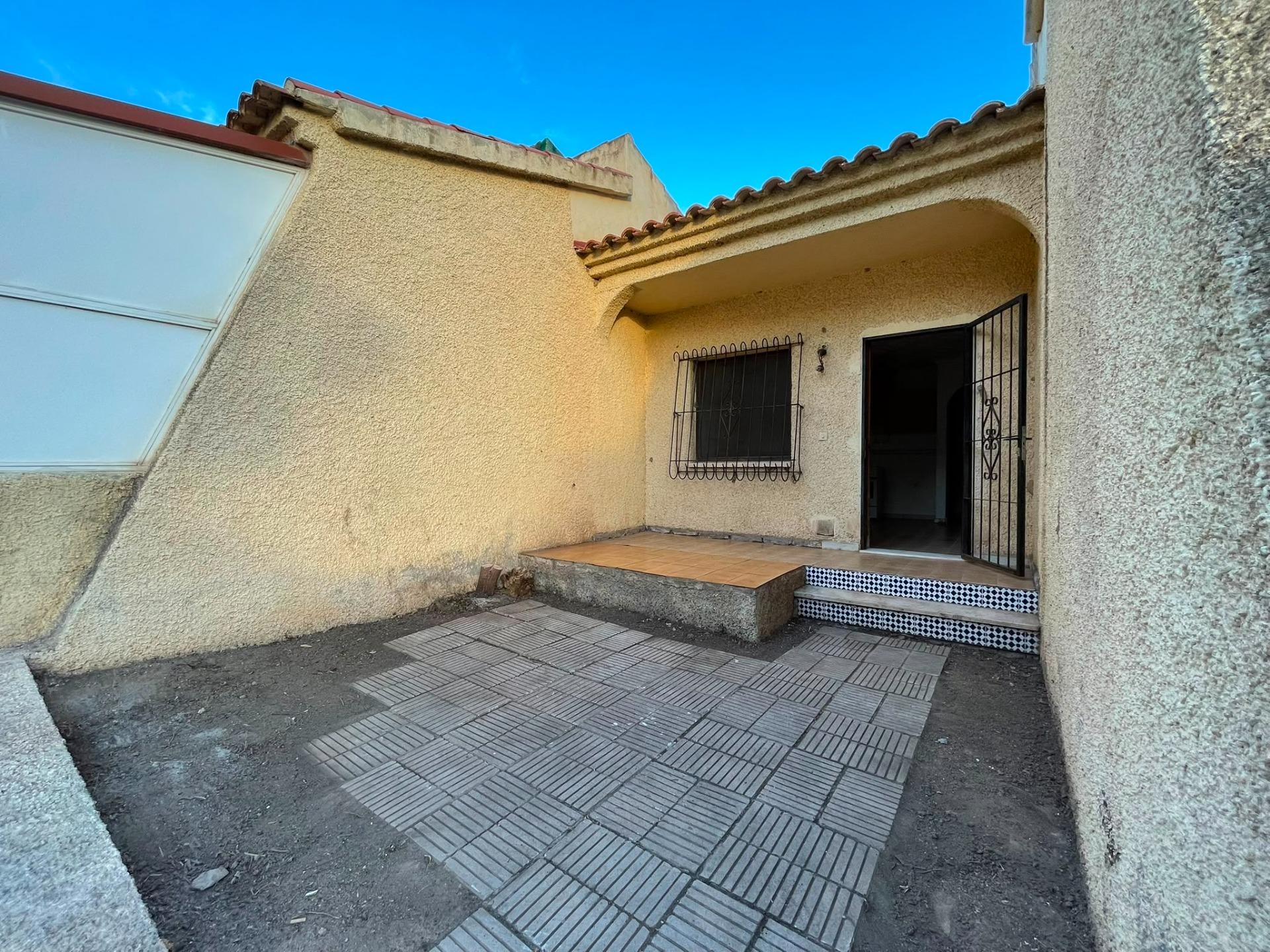 Bungalow for sale in San Fulgencio, Alicante, Spain