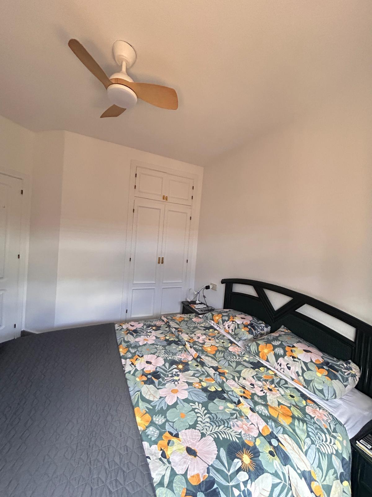 Bungalow for sale in Torrevieja, Alicante, Spain