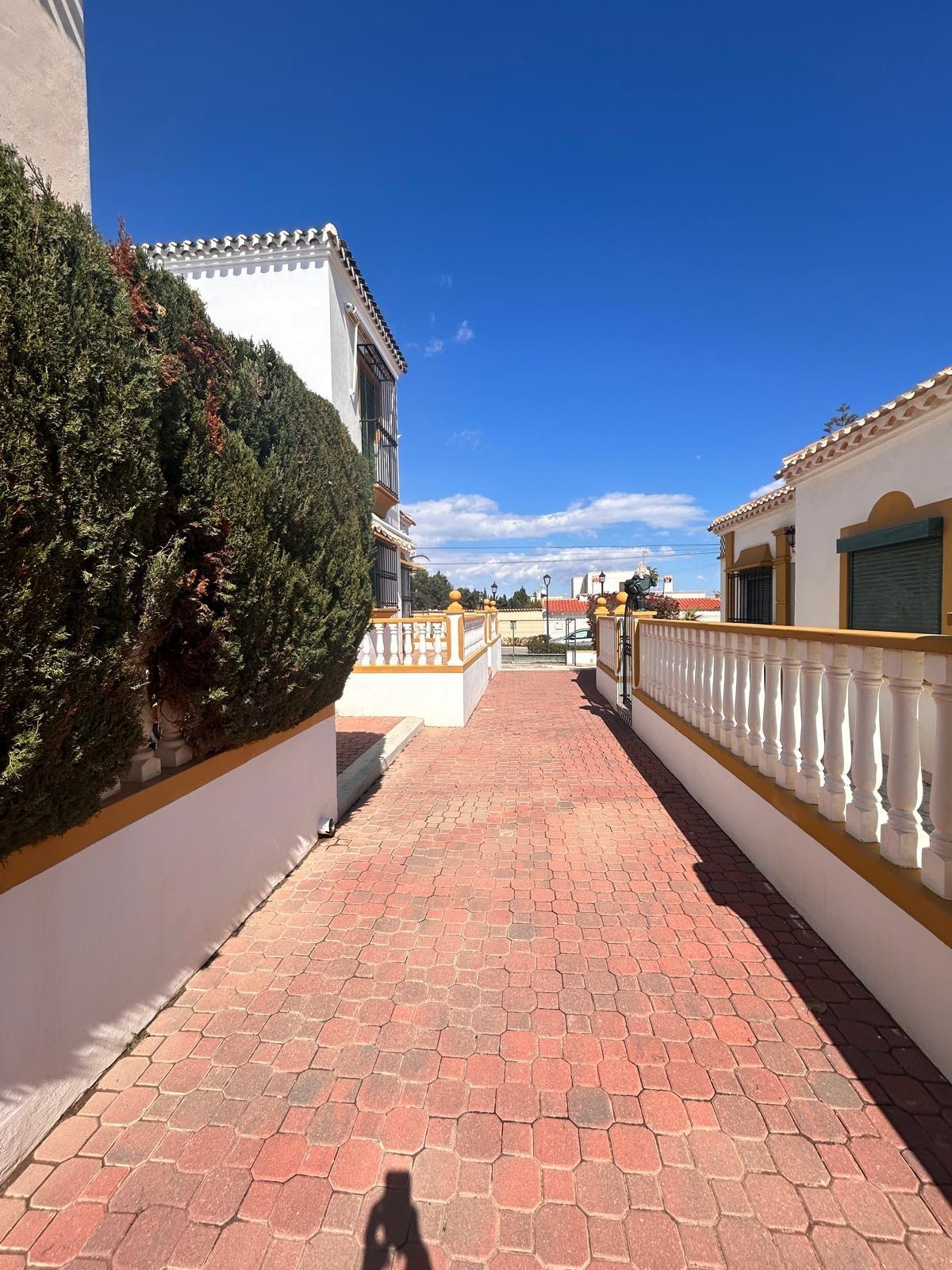 Bungalow for sale in Torrevieja, Alicante, Spain
