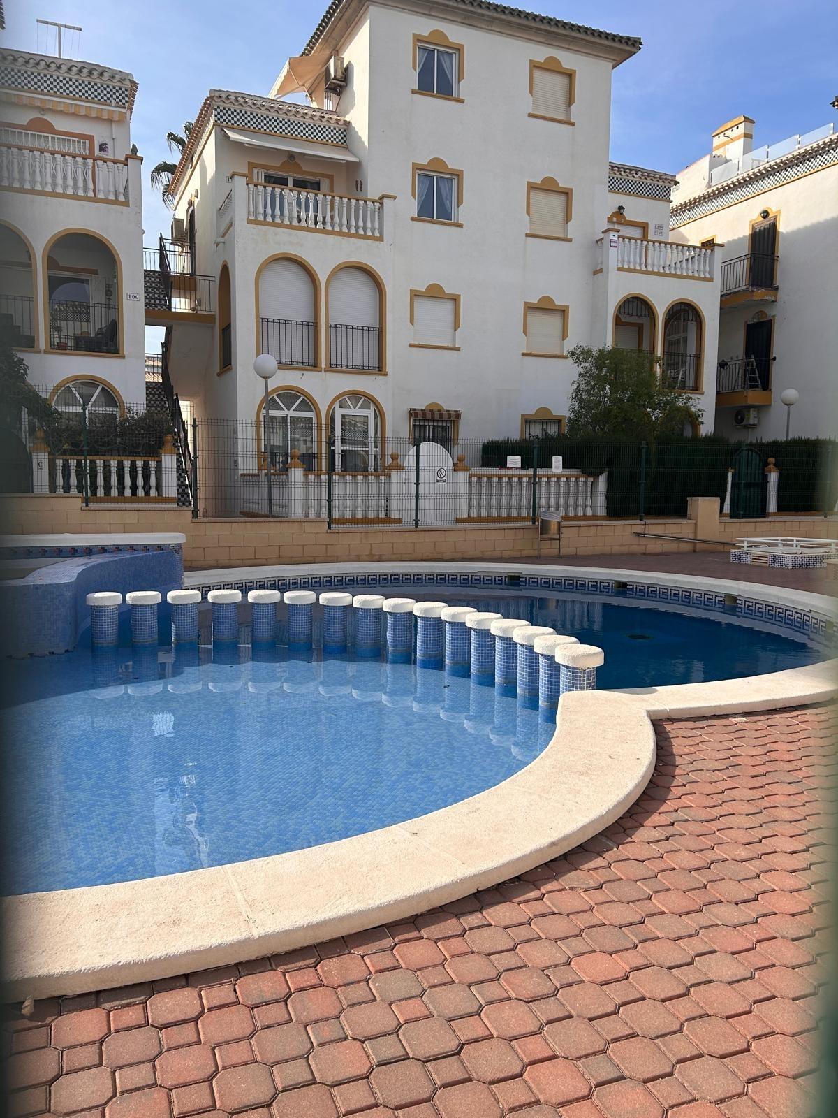 Bungalow for sale in Torrevieja, Alicante, Spain