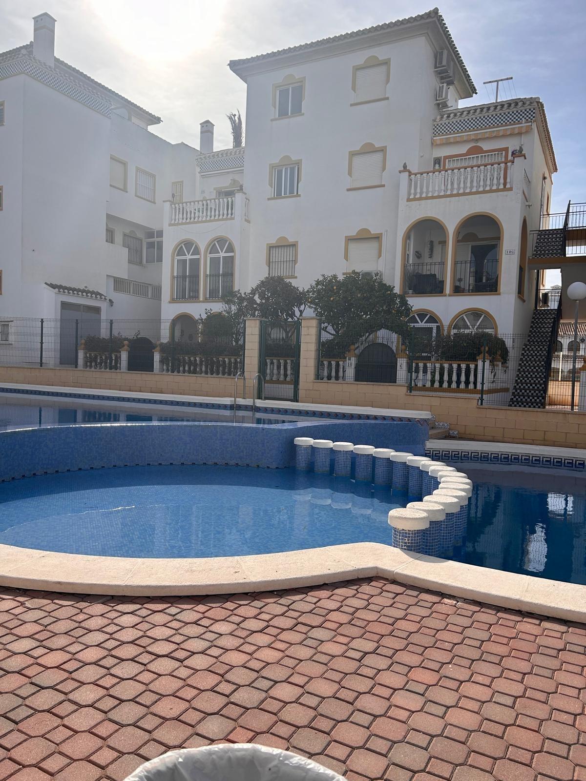 Bungalow for sale in Torrevieja, Alicante, Spain
