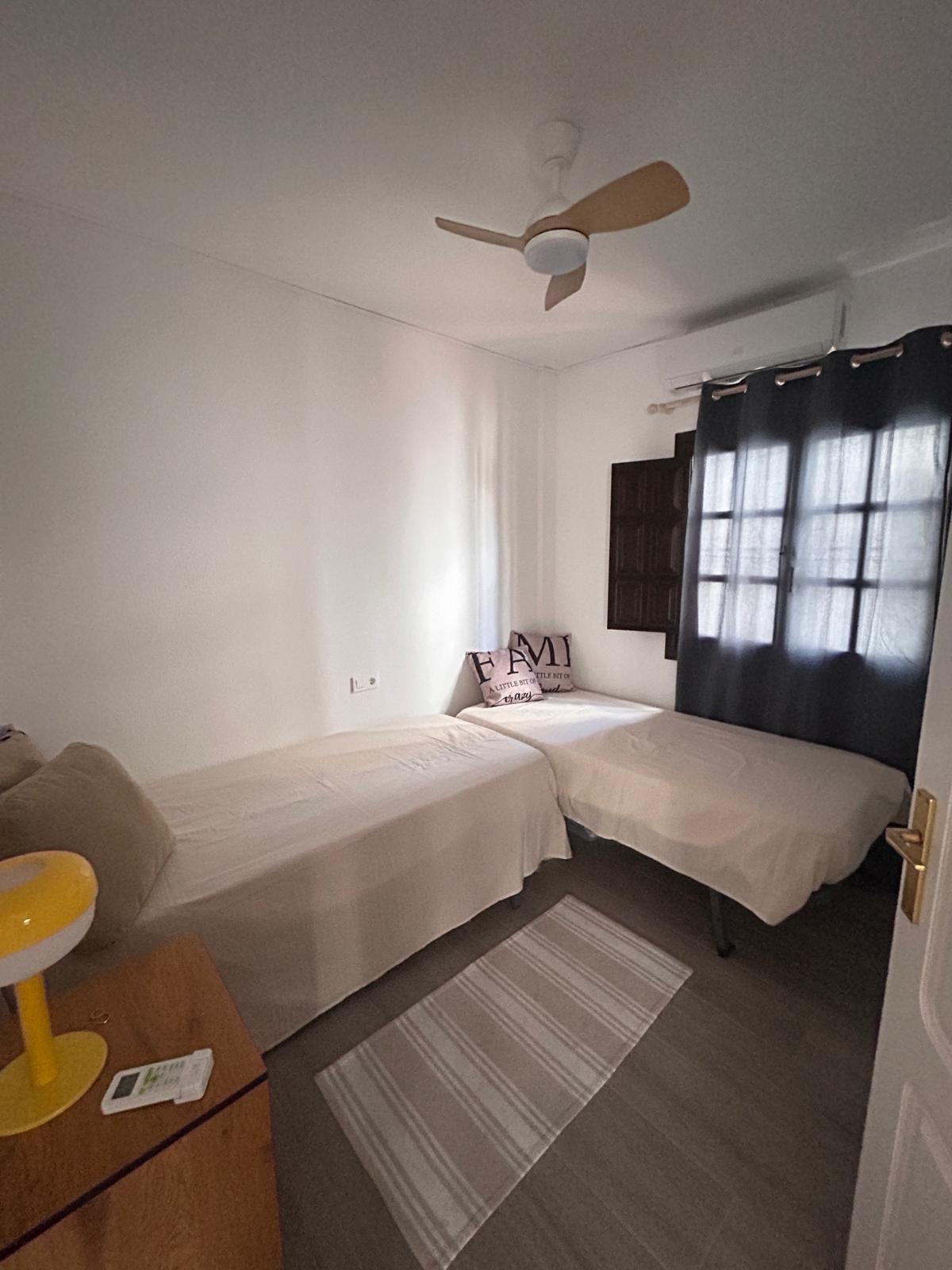 Bungalow for sale in Torrevieja, Alicante, Spain