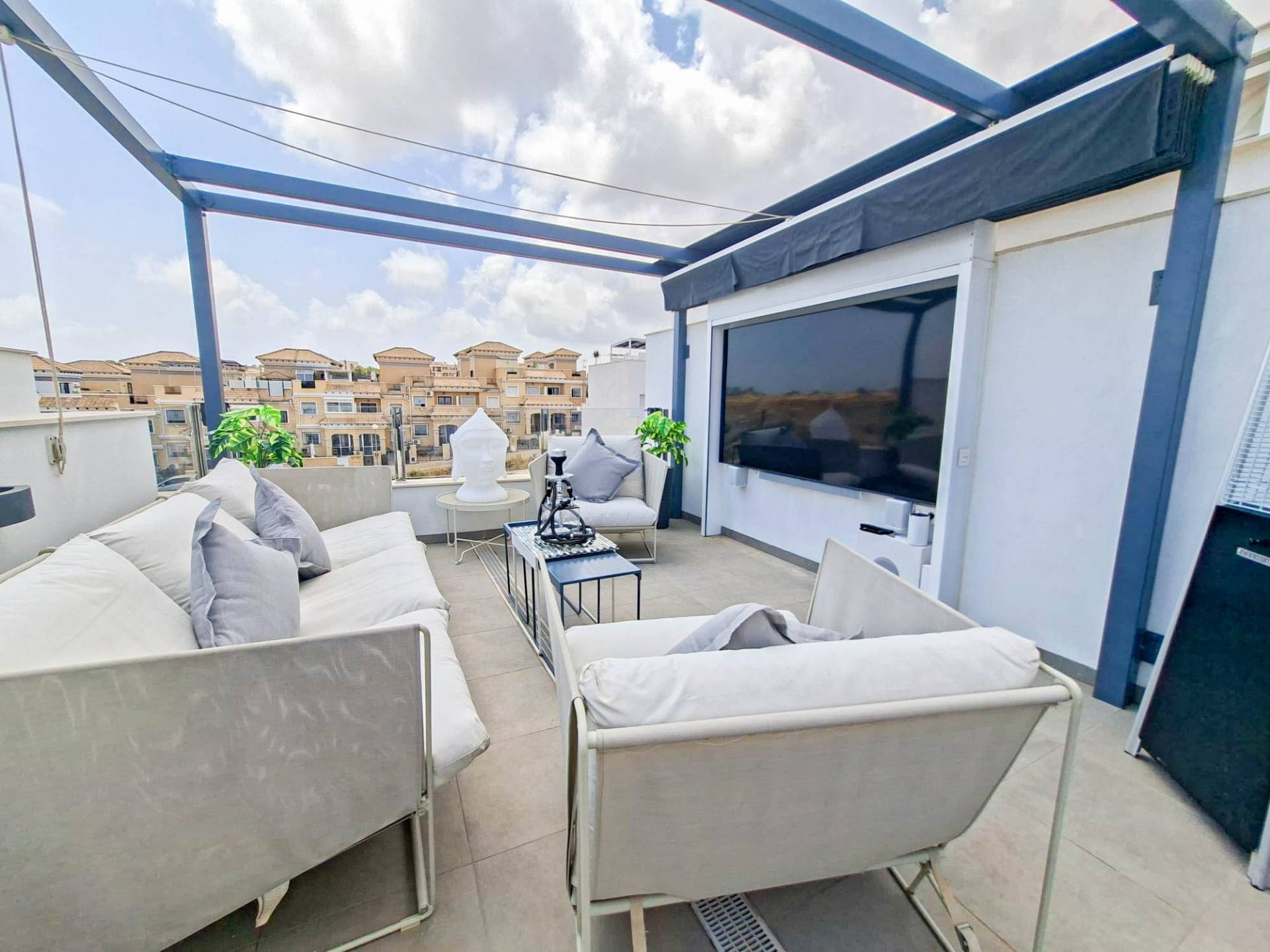 Villa en venta en Villamartin