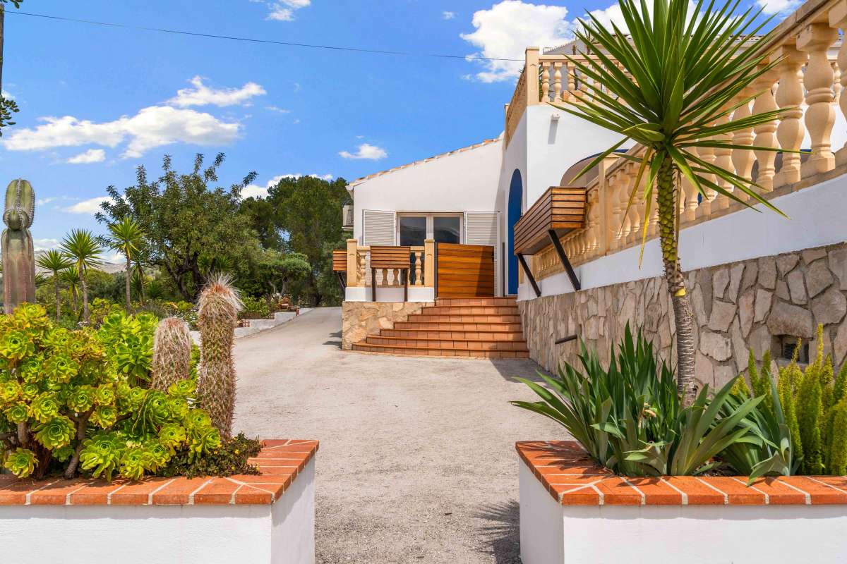 Villa for sale in Murla, Alicante, Spain