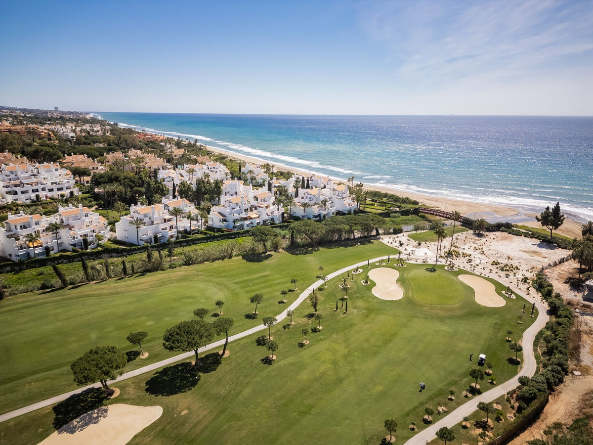 Apartment for sale in Los Monteros, Málaga, Spain