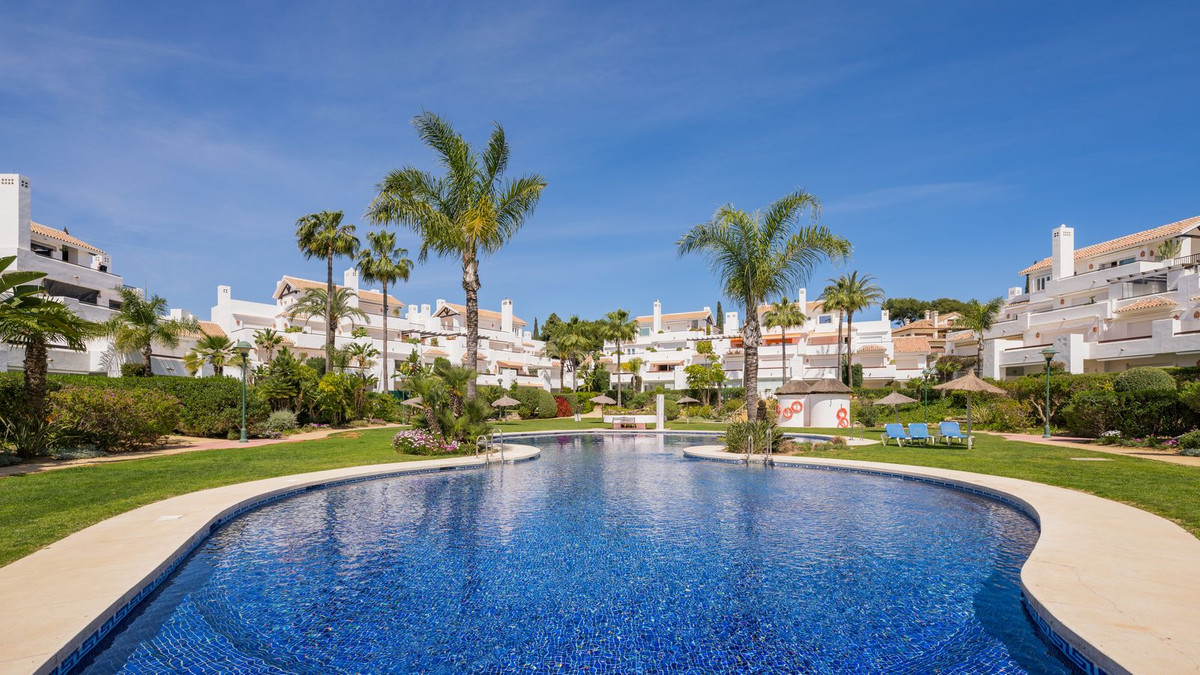 Piso en venta en Los Monteros