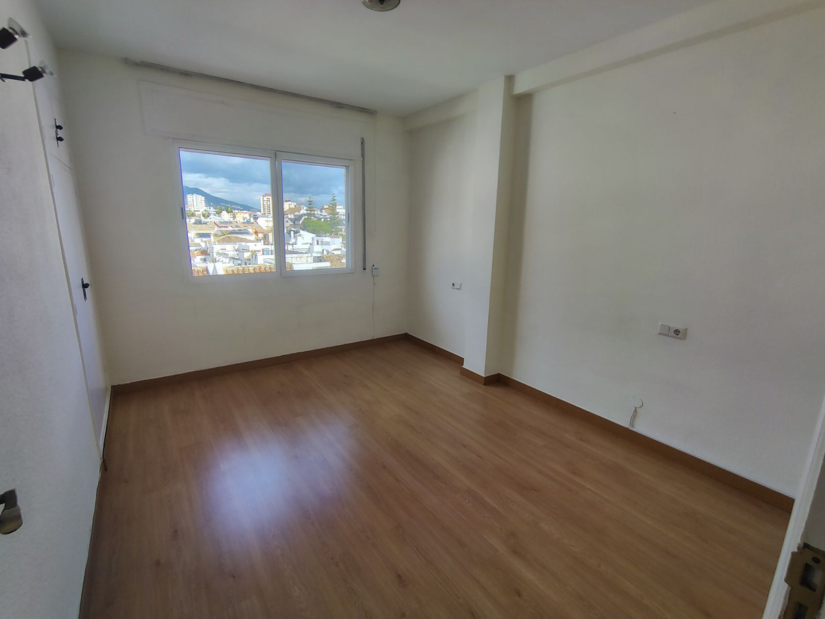 Apartment for sale in Fuengirola, Málaga, Spain