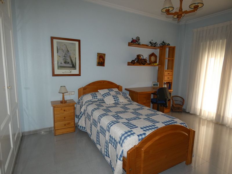Villa en venta en Almoradi
