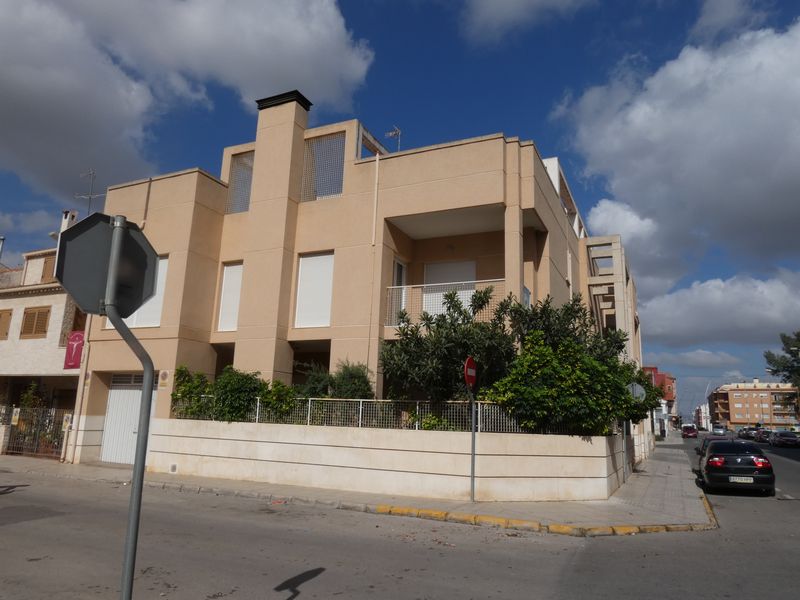 Villa en venta en Almoradi