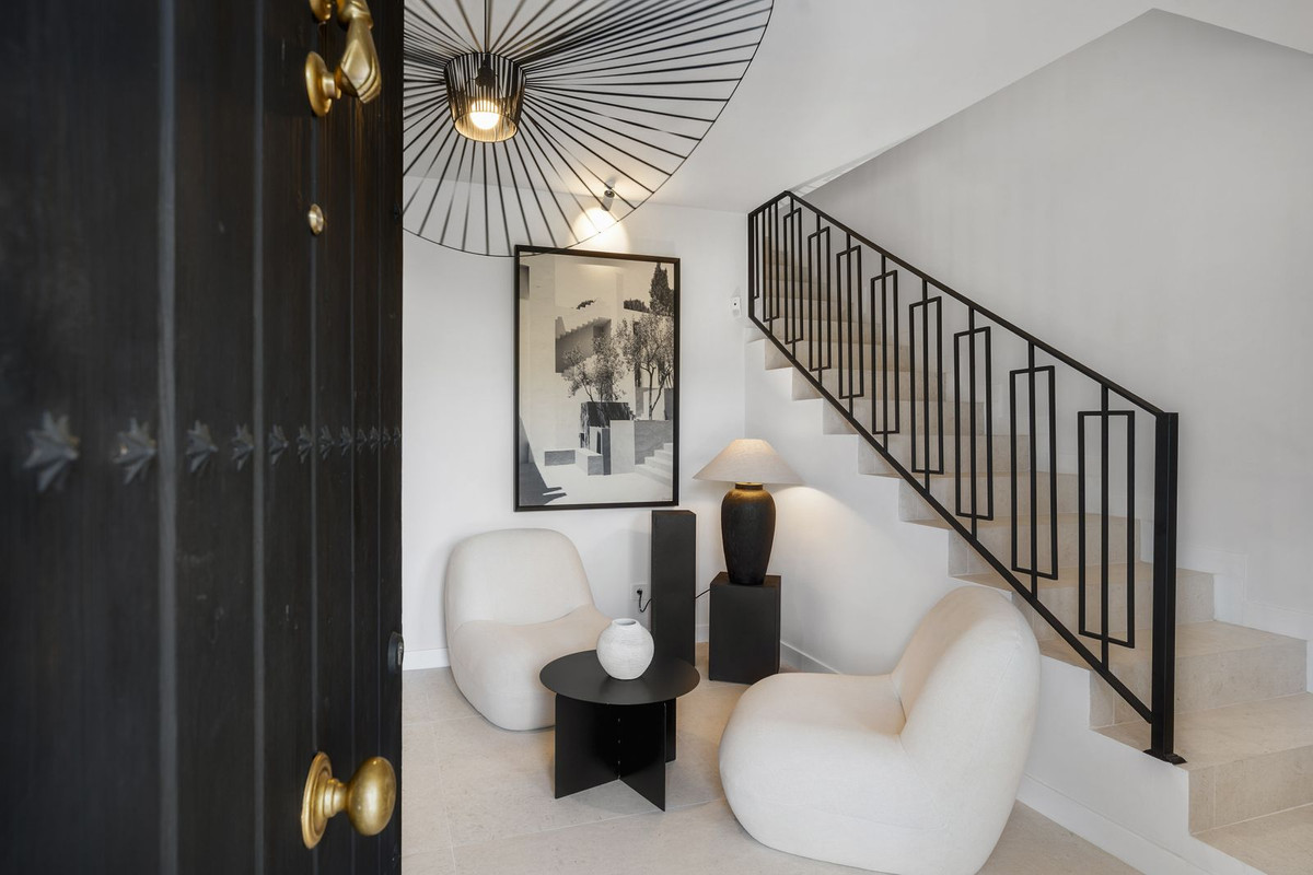 Town House for sale in Nueva Andalucía, Málaga, Spain