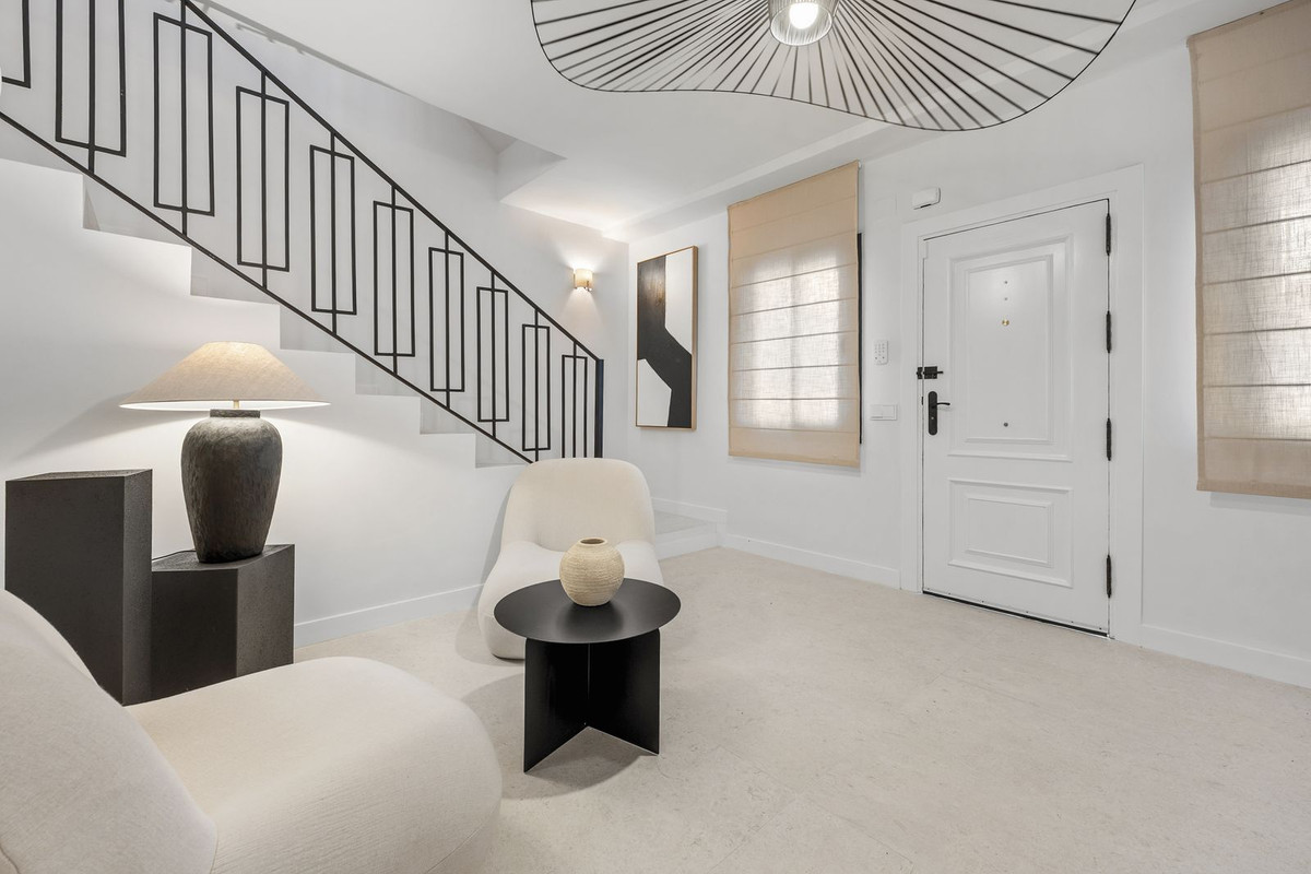 Town House for sale in Nueva Andalucía, Málaga, Spain