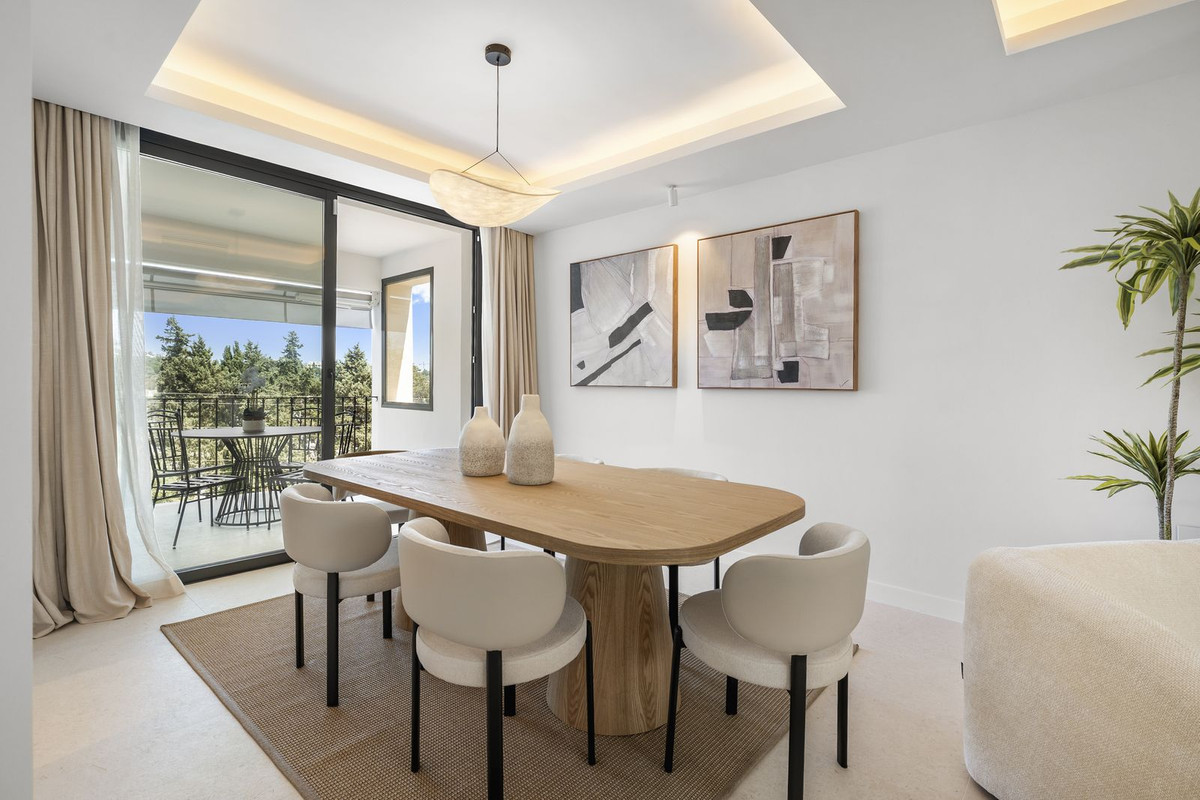 Town House for sale in Nueva Andalucía, Málaga, Spain