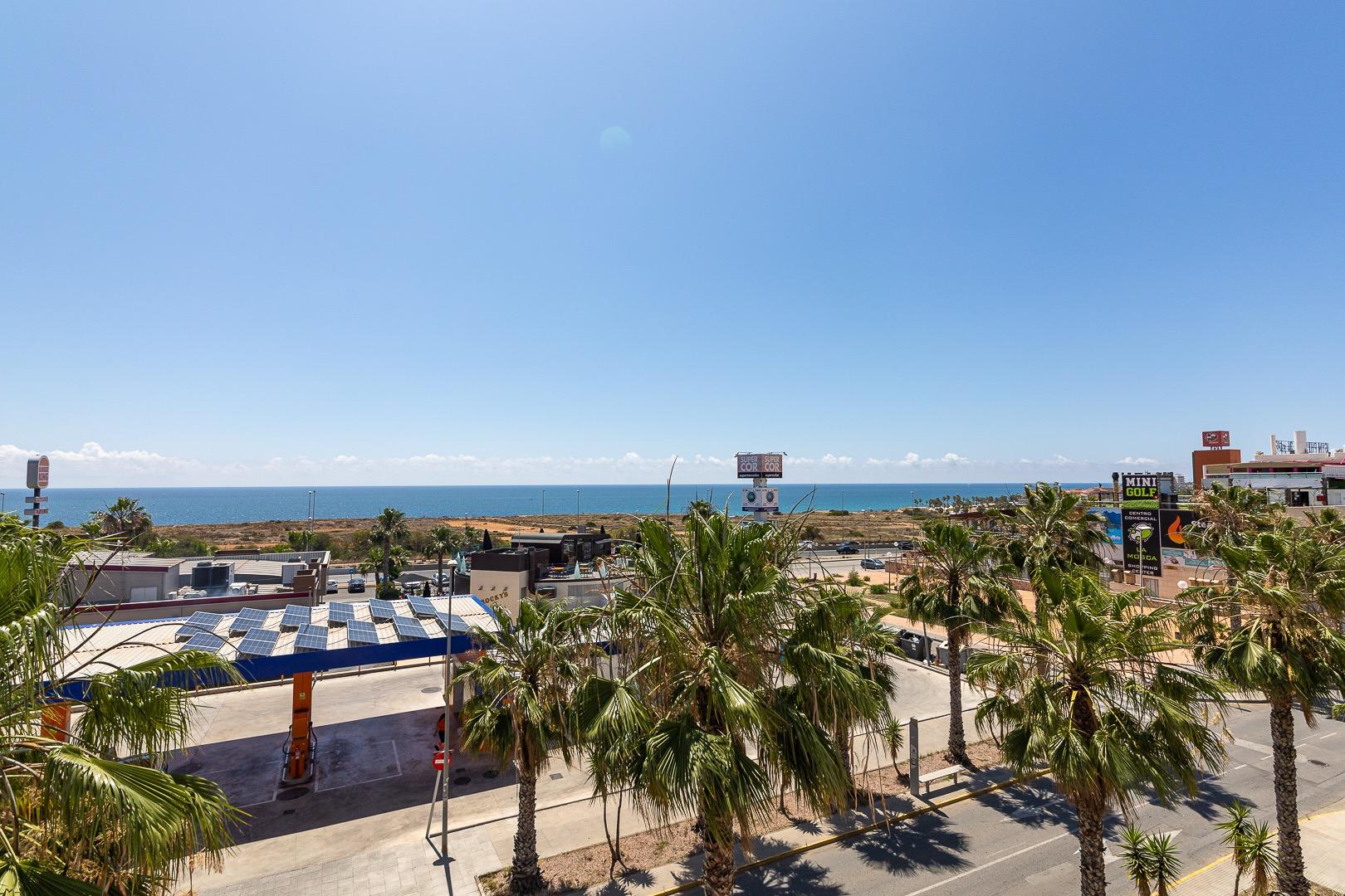 Bungalow for sale in Orihuela Costa, Alicante, Spain