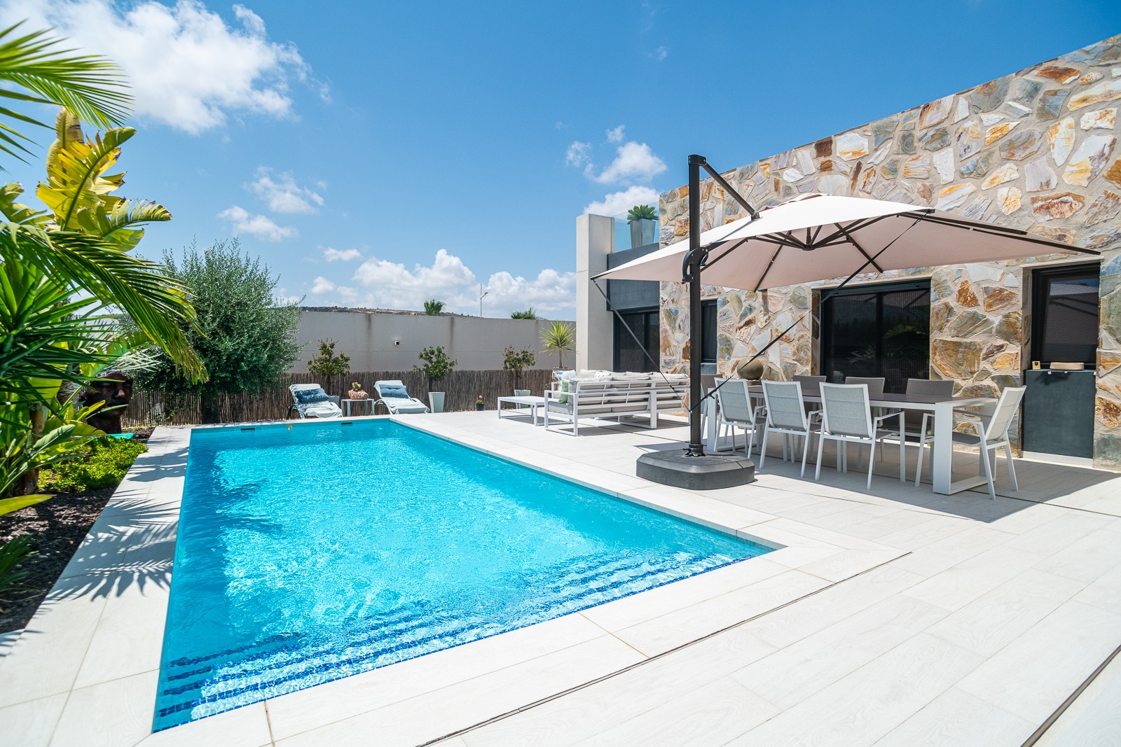 Villa en venta en Algorfa