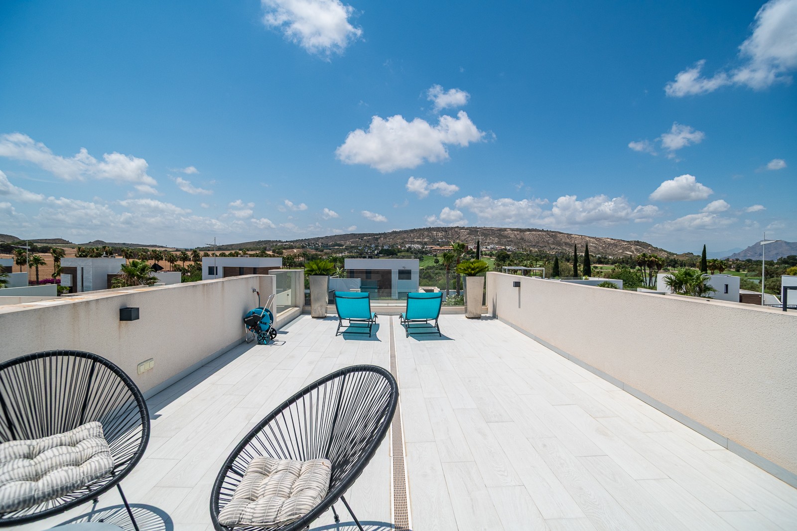 Villa en venta en Algorfa