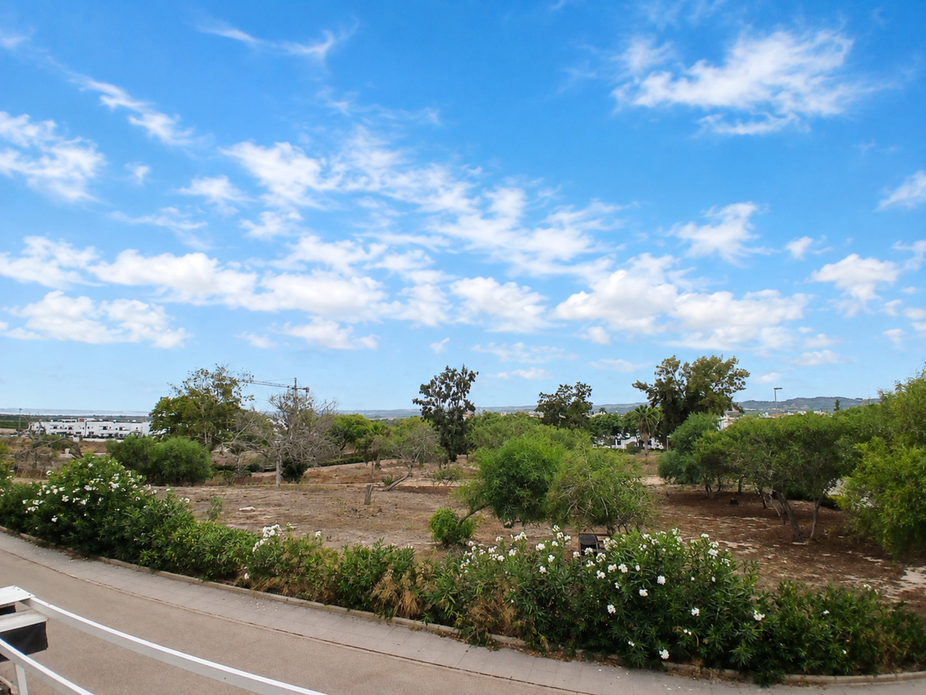 Penthouse for sale in Vistabella Golf Entre Naranjos, Alicante, Spain