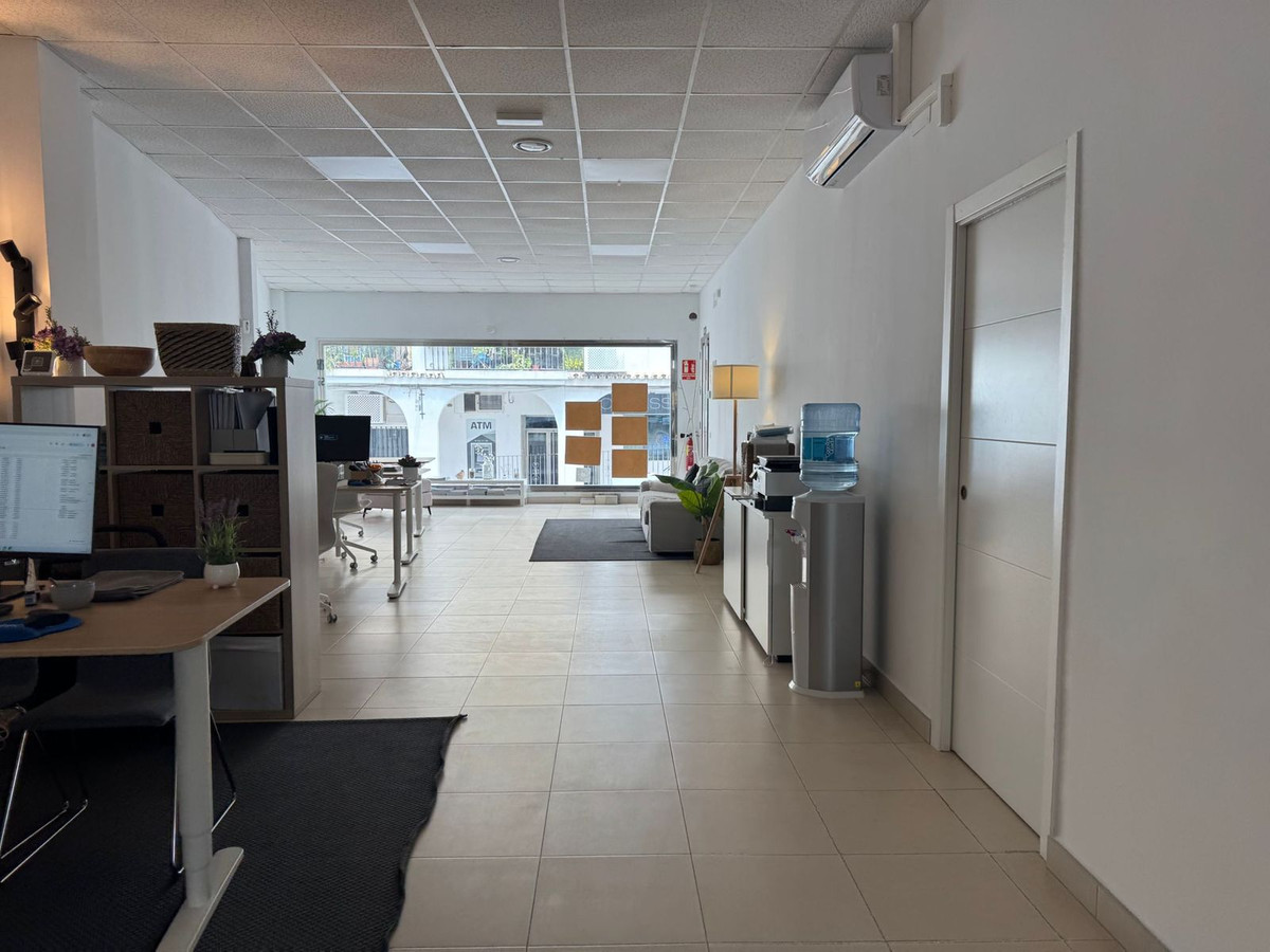 Commercial unit for sale in Mijas, Málaga, Spain