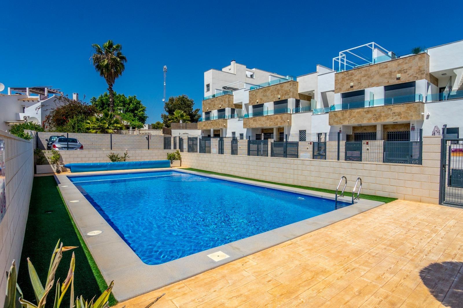 Town House for sale in Villamartin, Alicante, Spain