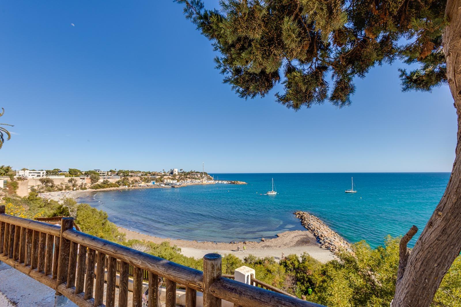 Town House for sale in Villamartin, Alicante, Spain