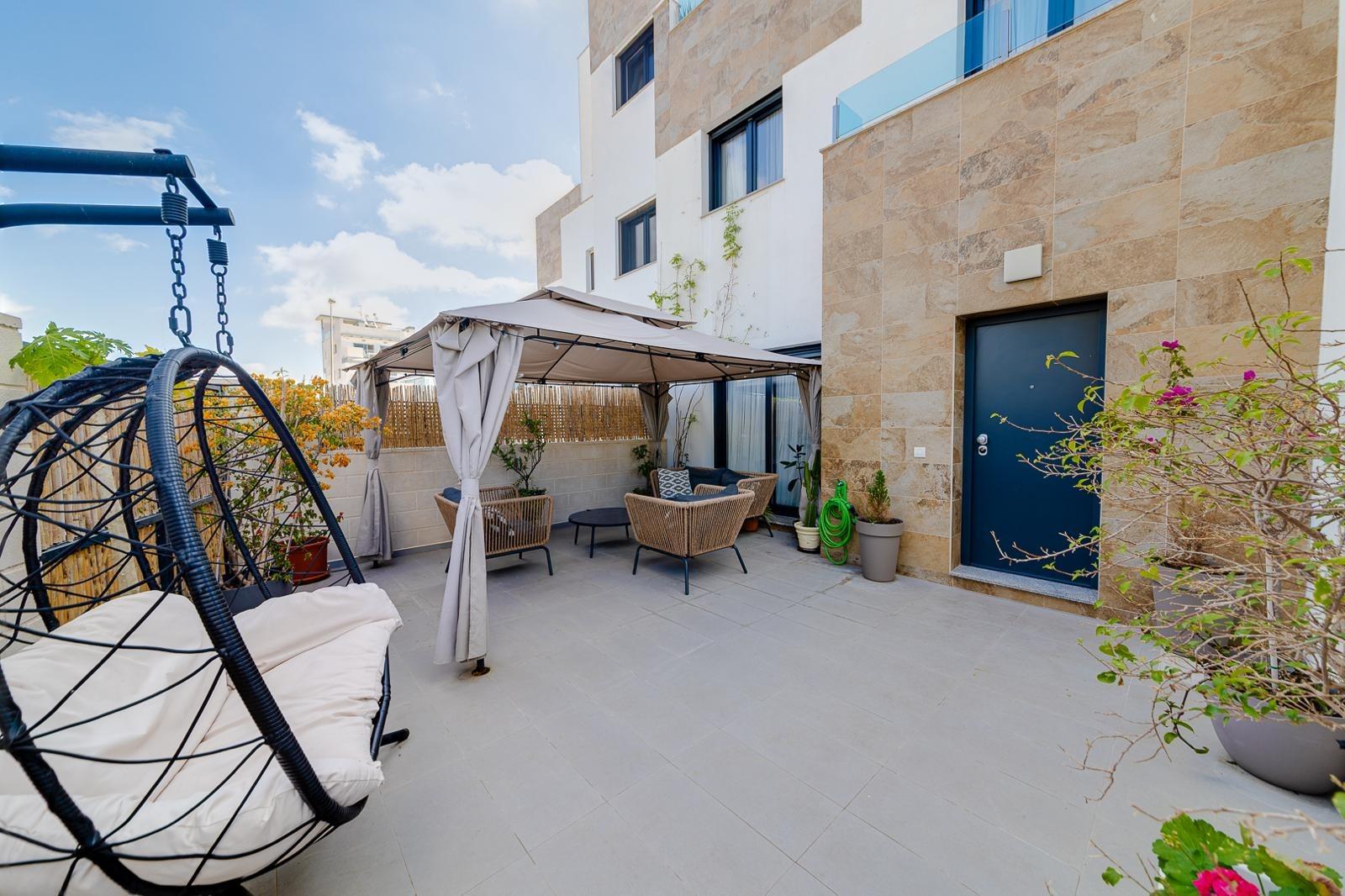 Town House for sale in Villamartin, Alicante, Spain