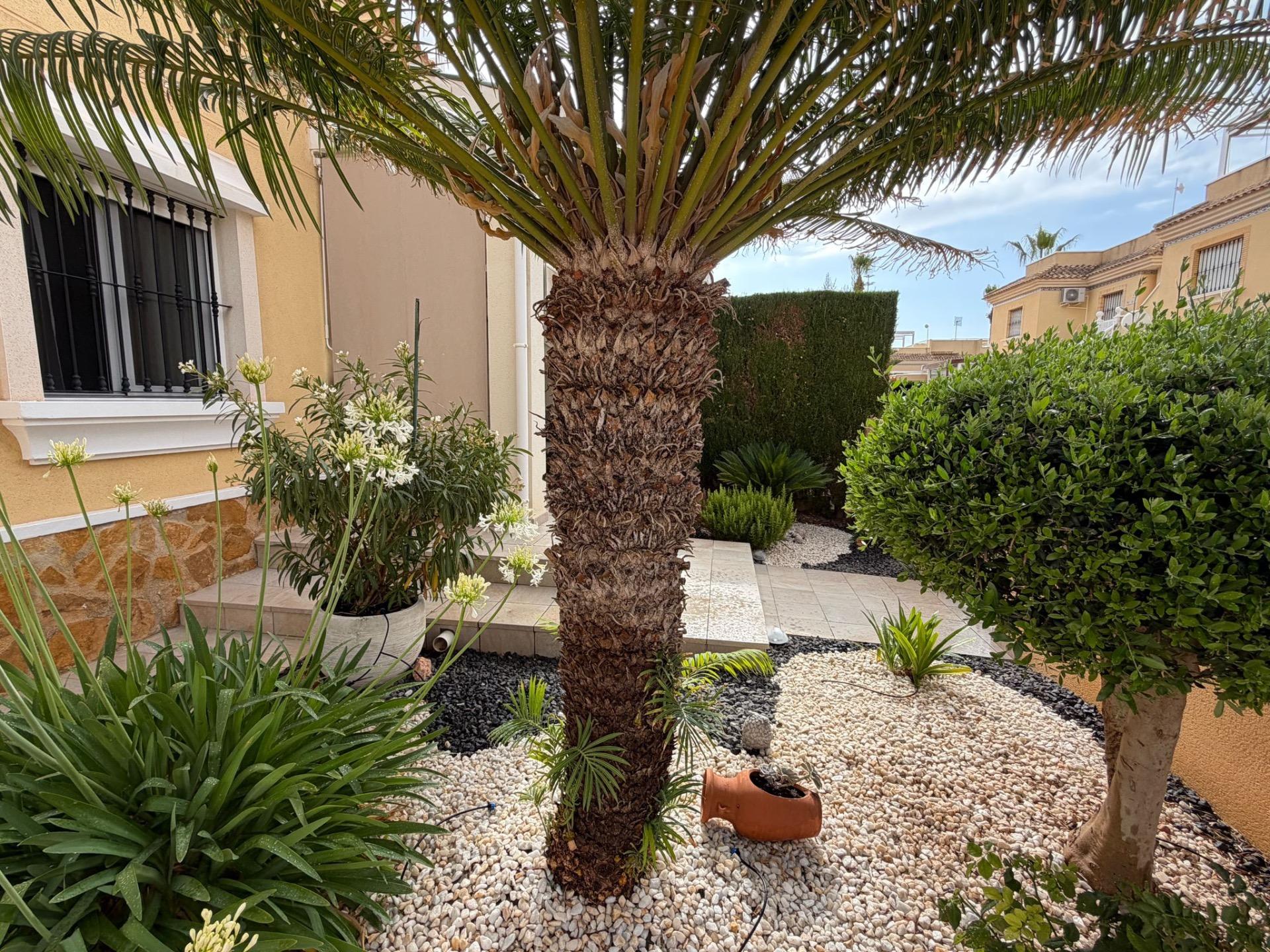 Bungalow for sale in Orihuela Costa, Alicante, Spain