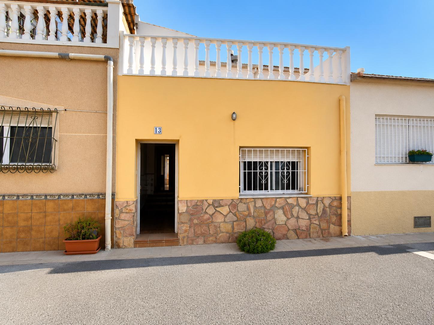 Town House for sale in Pinoso, Alicante, Spain