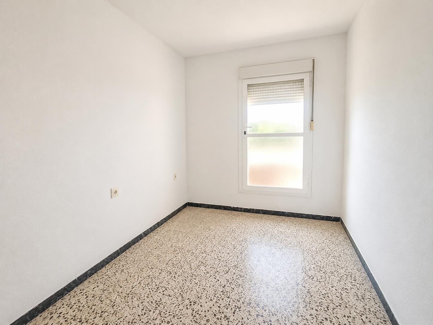 Town House for sale in Pinoso, Alicante, Spain