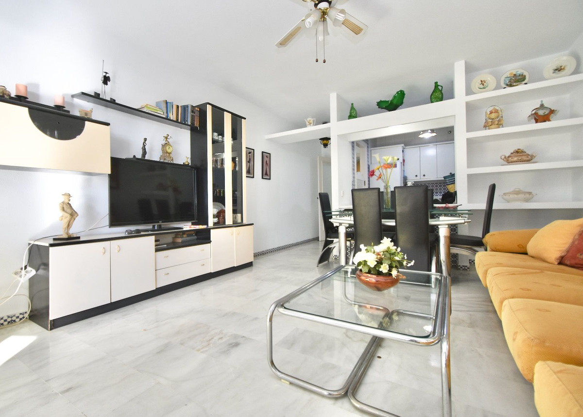 Apartment for sale in Fuengirola, Málaga, Spain